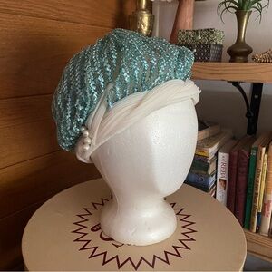 Vintage 1960s Dana Marte blue woven pearl trim hat